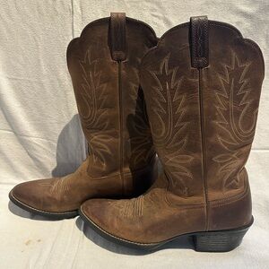 Women’s Ariat Boots Size 7